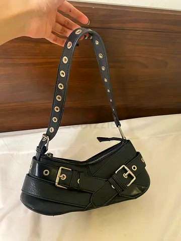 Vintage Buckle Shoulder Bag – PU Leather