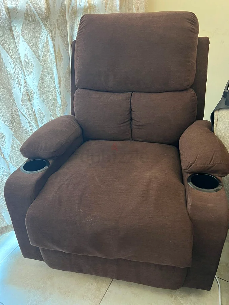 Recliner62863819657090113