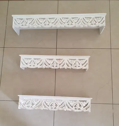 Elegant White Wall Shelves - Set of 3