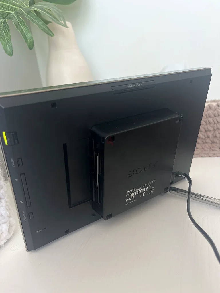 إطار صور رقمي من سوني - مثالي لعرض ذكرياتك!63261825527042113