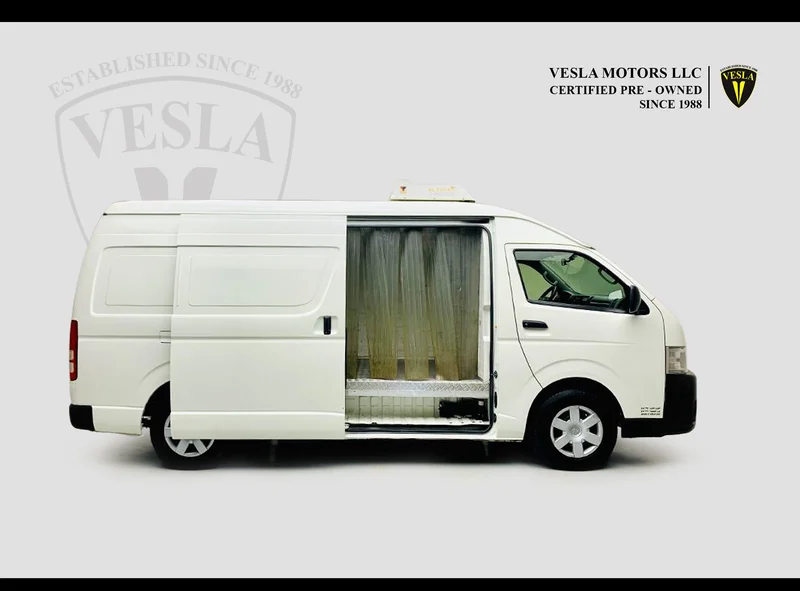 2018 / GCC / CHILLER VAN ( AL FURAT) + HIGH ROOF + MANUAL + PETROL+ POWER LOCKS / WARRANTY AVAILABLE62931642885123114