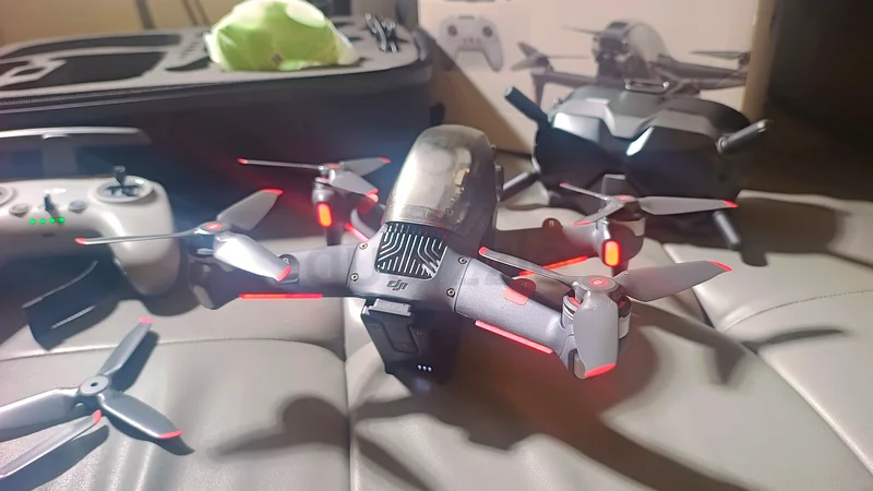 طائرة DJI FPV (مجموعة كاملة) بحالة ممتازة62931672217985111
