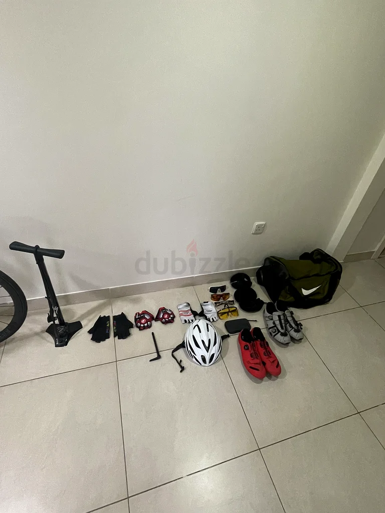 Complete Cycling Essentials Kit - Gear Up for Adventure!62933694585602111