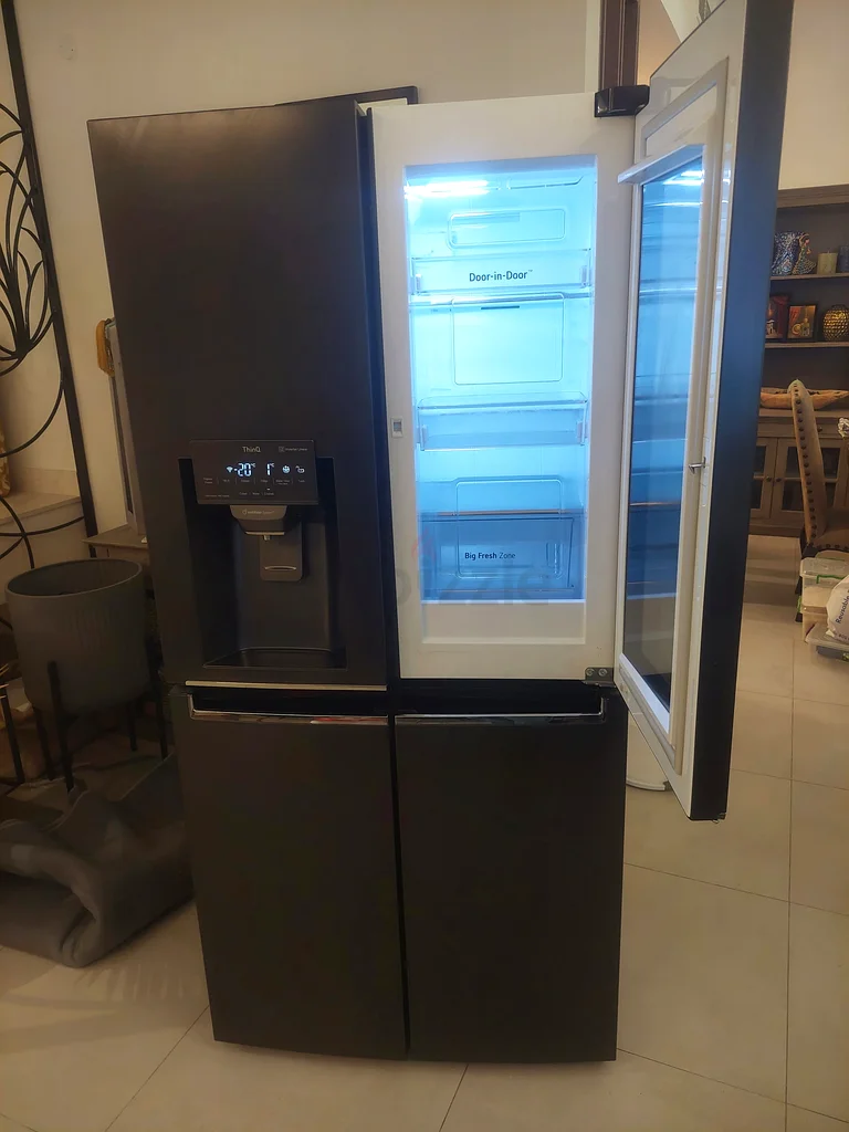 ثلاجة إل جي سليم ذات باب فرنسي باللون الأسود المطفي مع إنستا فيو GR-X29FTQKL63265599022978112
