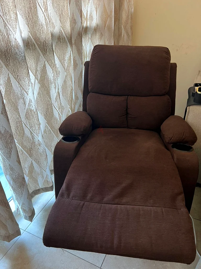 Recliner62863819657090112