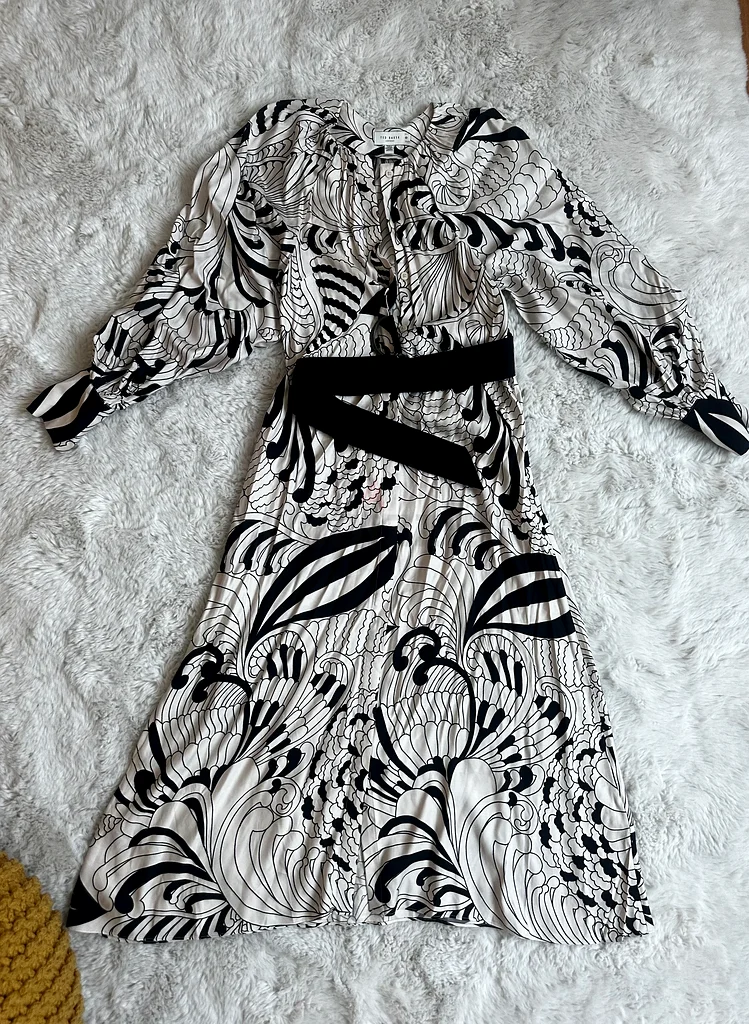 Maxi Dress Ted baker . Brand new63240636165249111