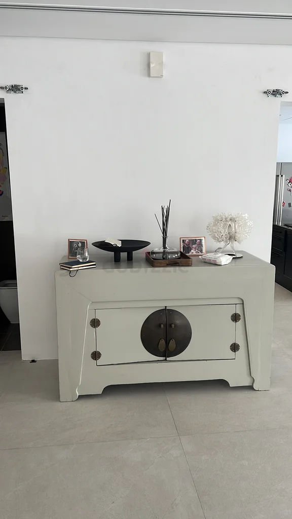 Chinese Cabinet629306525602571122