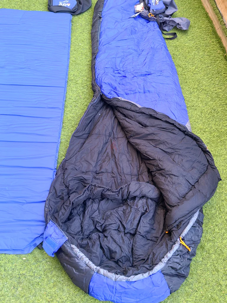 Cozy Vango Adventure 5 Standard Sleeping Bag and Vango Self inflatable Mat for Outdoor Enthusiasts.63171311612802114