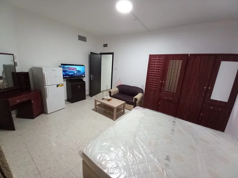 FOR FAMILY, MARRIED COUPLES OR LADIES ONLY!! FULLY FURNISHED PARTITION ROOM WITH BALCONY IN AL RIGGA62864542827138111