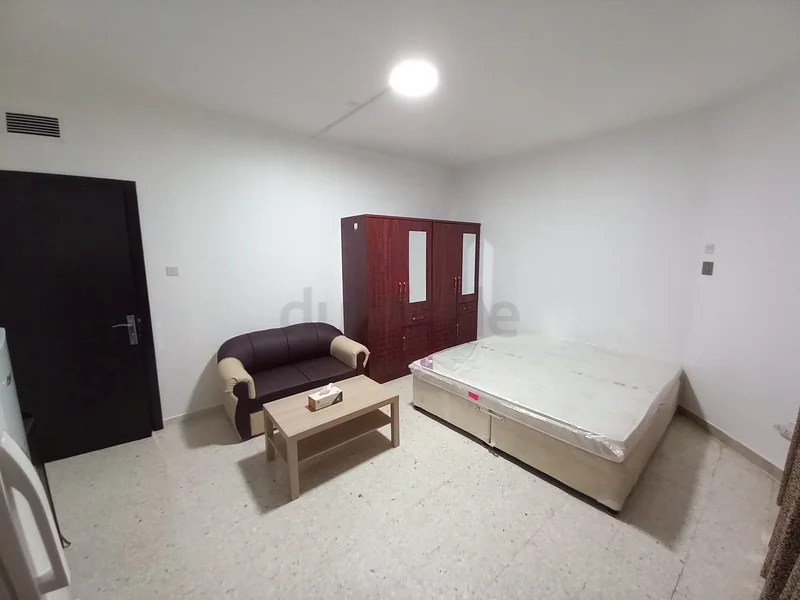 FOR FAMILY, MARRIED COUPLES OR LADIES ONLY!! FULLY FURNISHED PARTITION ROOM WITH BALCONY IN AL RIGGA62864542827138112