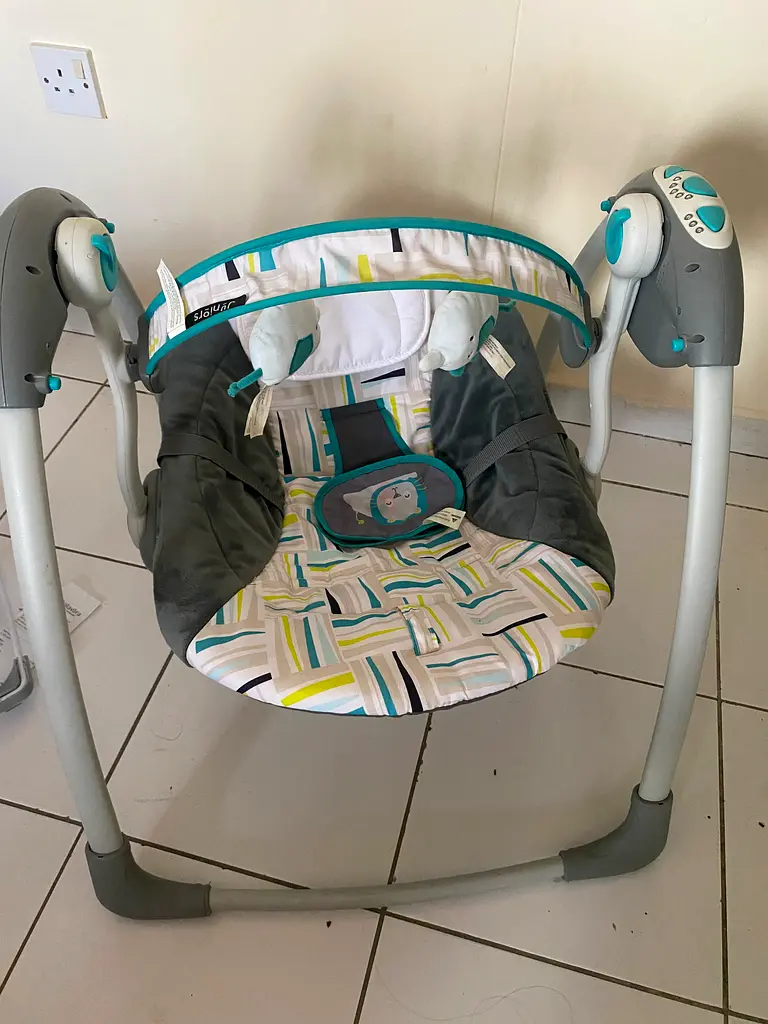 Baby swing63204251670017111