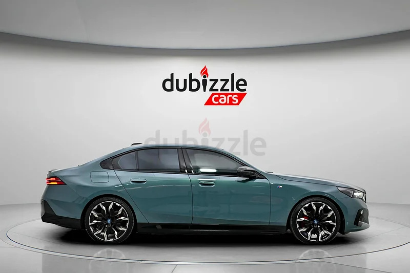 AED 4543/month | 2024 BMW i5 M60 xDrive | GCC Specs | Ref#32753063232619077122113