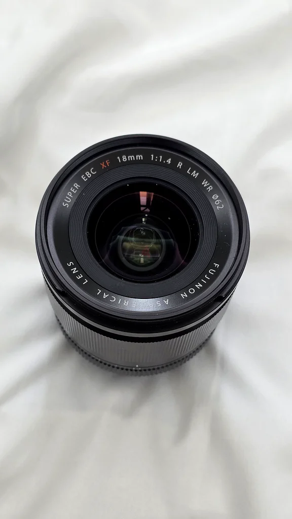 عدسة فوجيفيلم XF 18 مم f 1.4 R LM WR63265098104577111