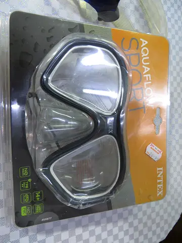 Diving mask and snorkel