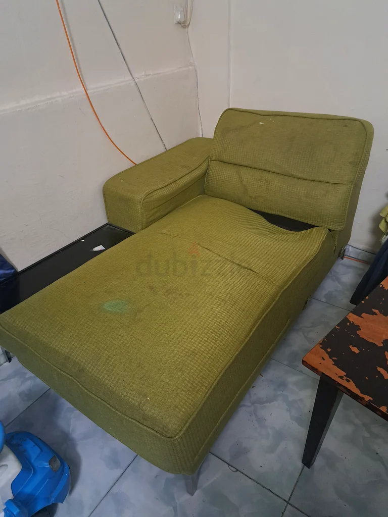 سرير أريكة مجاني63264081826307111