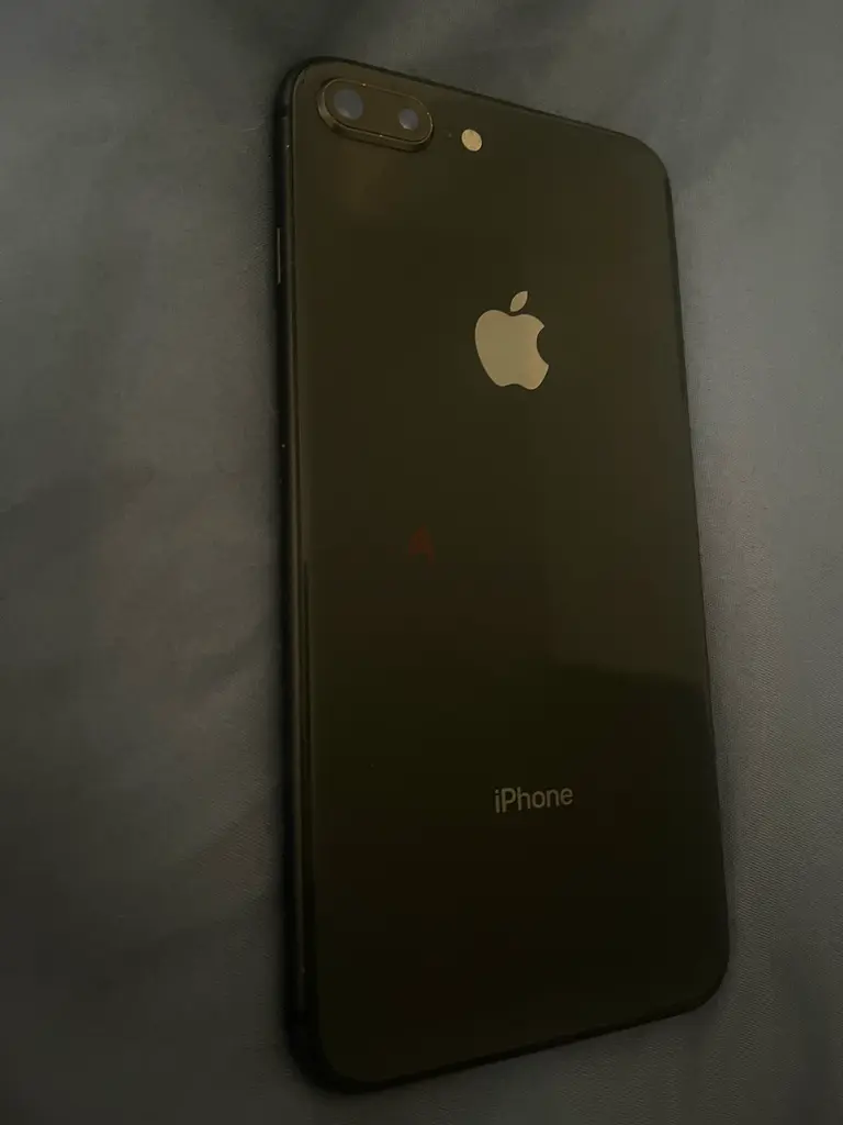 iPhone 8 Plus black63213930926339112