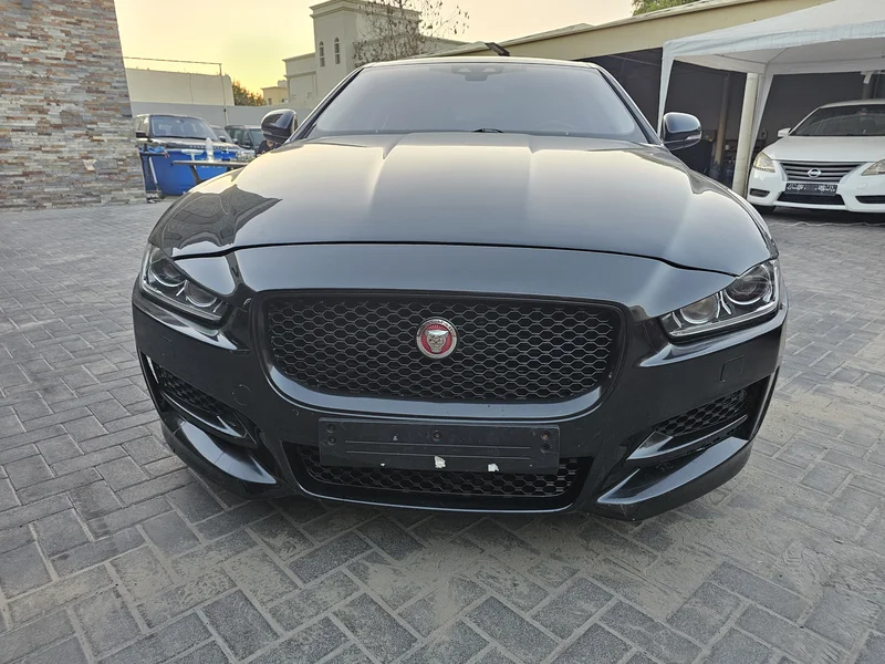 Urgent Sale JAGUAR XE 2.5T year 2017 USA Specification62930623094657111