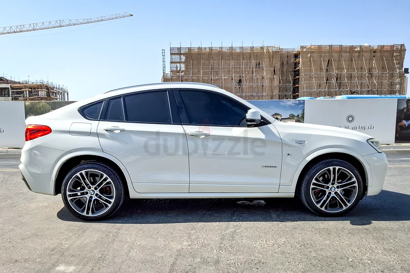 AED 1205/month | 2016 BMW X4 Xdrive28i | GCC Specs | Ref#32877763162465376259113