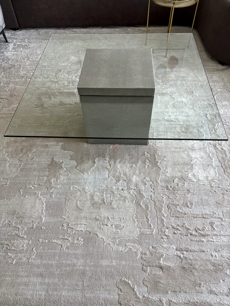 طاولة قهوة عصرية وطاولة جانبية مطابقة بسطح زجاجي63179863376386112