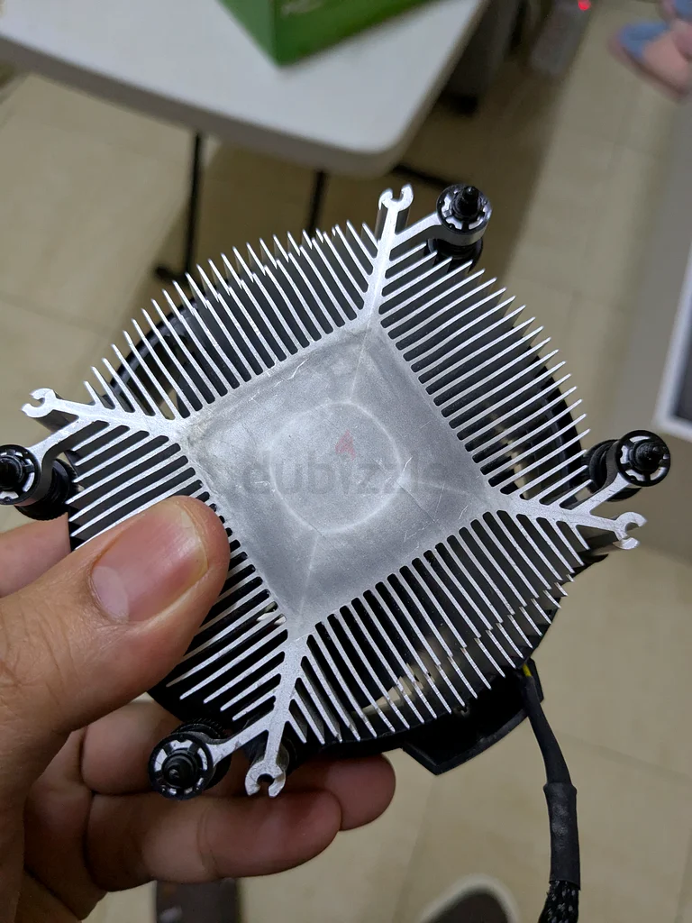 مروحة AMD Wraith Stealth القياسية63166653528450112