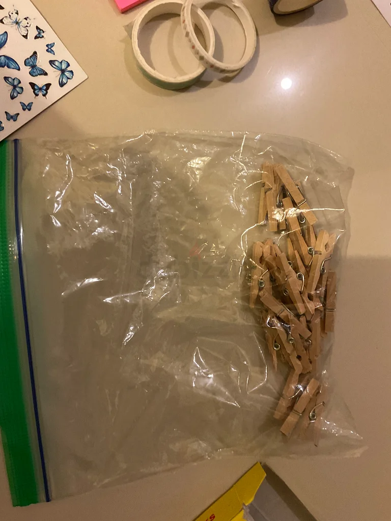 دبابيس خشبية صغيرة632114199978261126