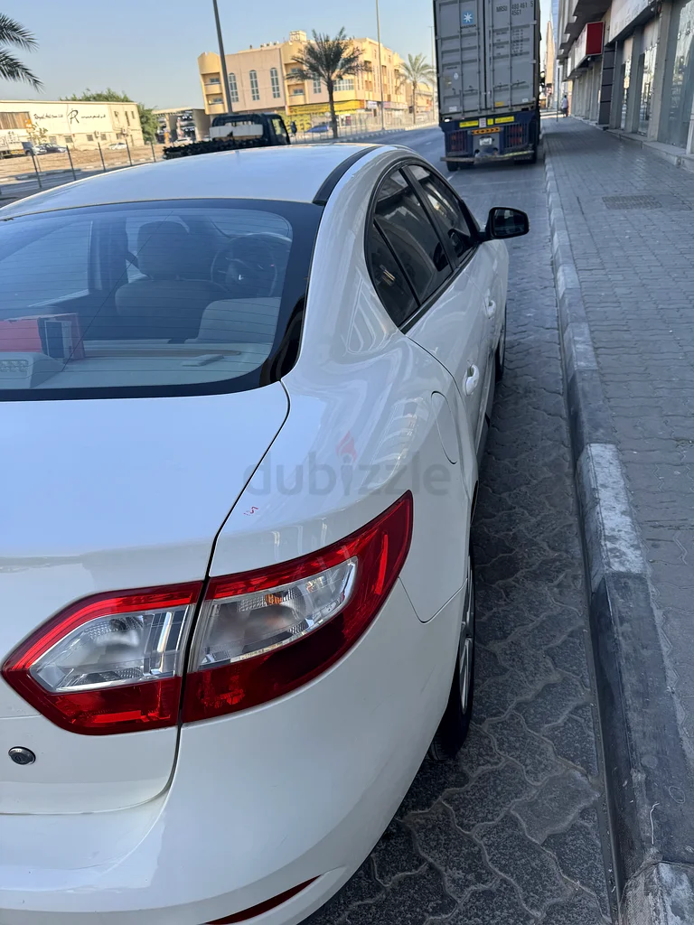 Renault Fluence 2012 GCC63222806285186114