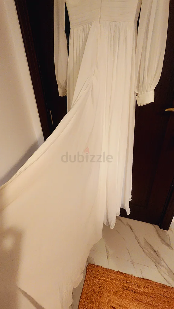 فستان أبيض أنيق63239079743106111