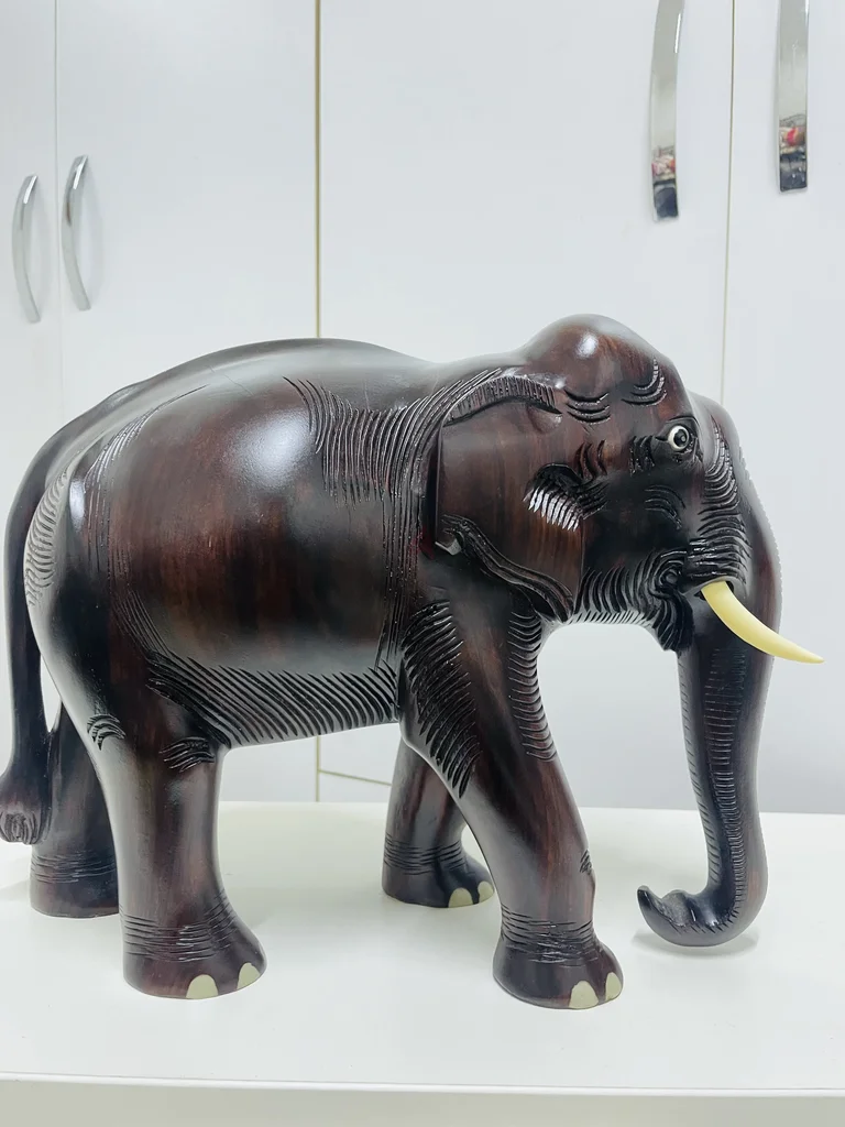 A decorative elephant for sale62931674120067114