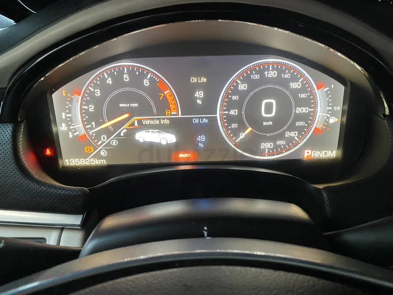 Cadillac XTS4 platinum GCC specs 201362932677291267113