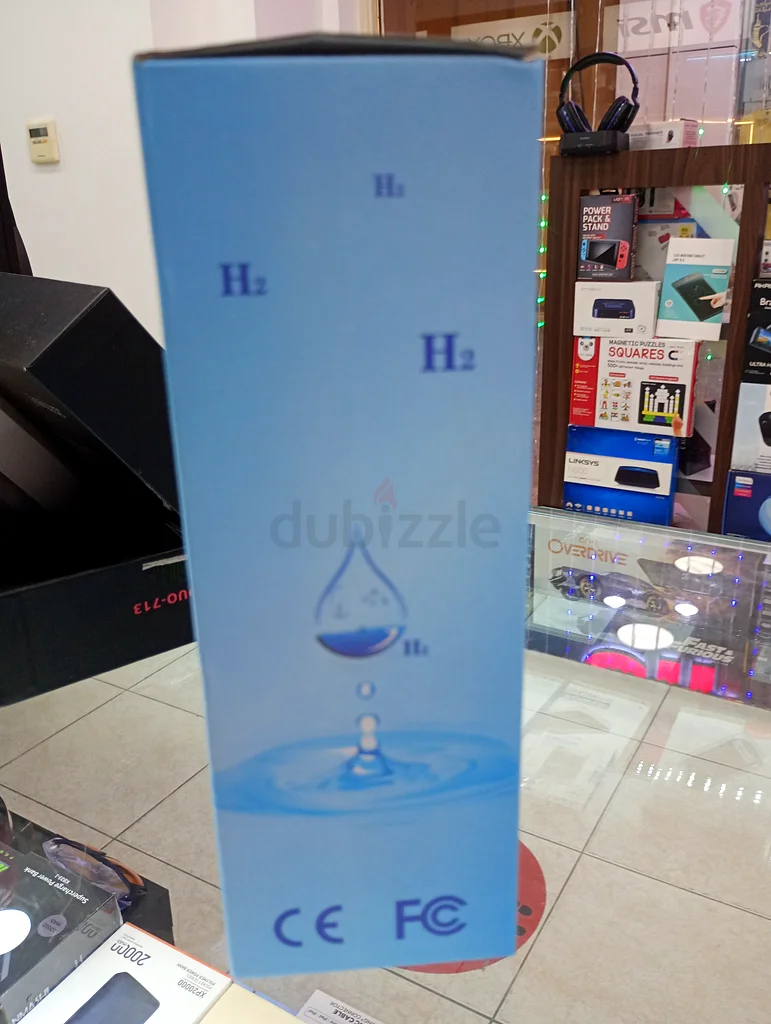 ابقَ رطبًا مع زجاجة الماء الغنية بالهيدروجين هذه!63247758669697111