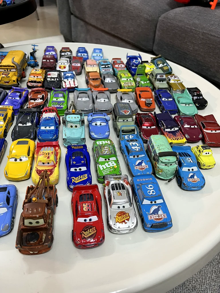 Preowned (used) Assorted Disney Cars Movie Die Cast Metal cars (97pcs)63263500363394112