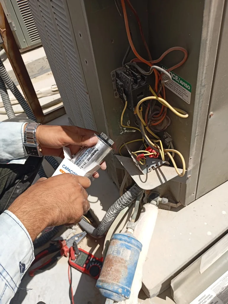 Professional Ac repairing and services in dubai sharjah ajman62933698820099112