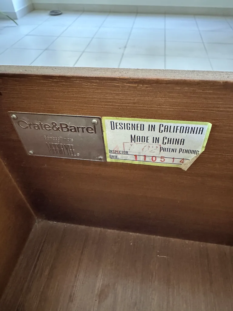 Sideboard62865808807938114