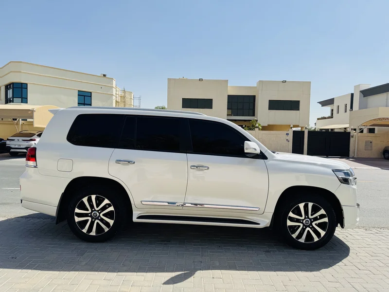 تويوتا لاند كروزر GXR جي سي سي 2019 // سجل صيانة كامل // طلاء أصلي62933684950659114