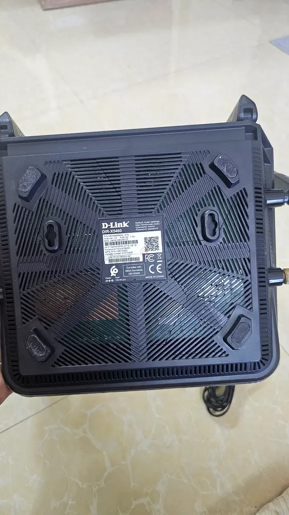 D-link Wifi router 6 Antennas63256070314242115
