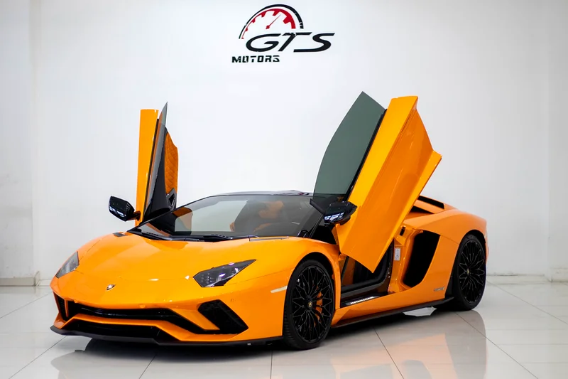 لمبرجيني أفينتادور إس رودستر 2019 FSH - بدون خدوش 100٪ - مالك واحد63175705319297112