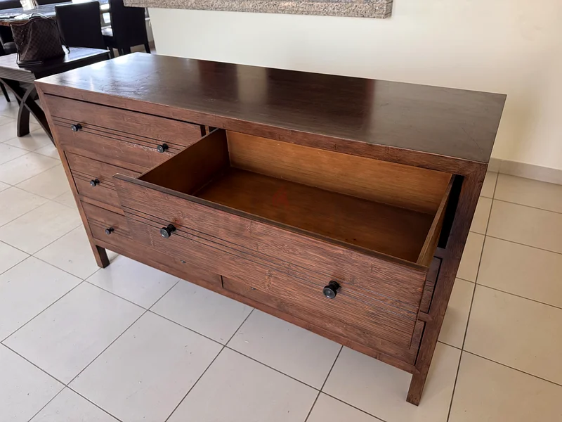 Sideboard62865808807938111