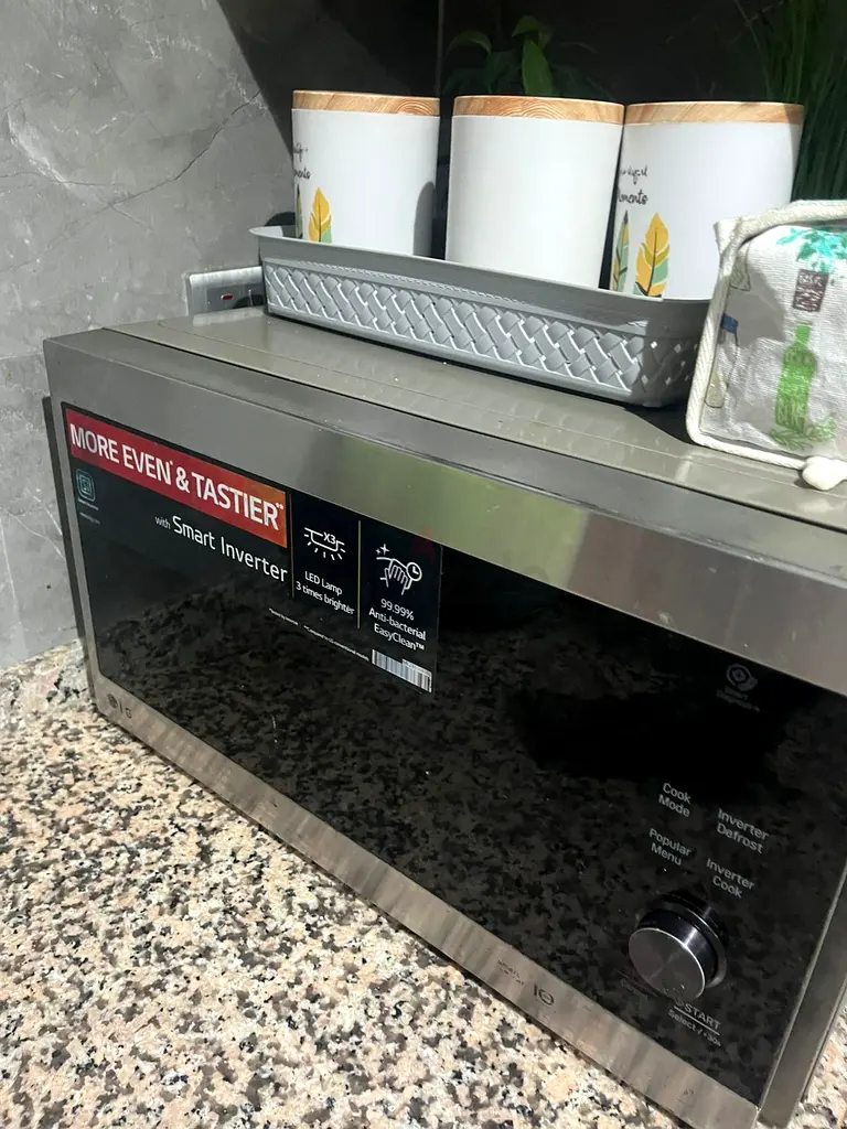 Microwave63248756696834111