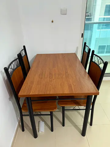 Brand-new dining table