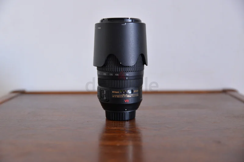 عدسة نيكون AF-S VR 70-300 f/4.5-5.6G IF-ED629316715827221128