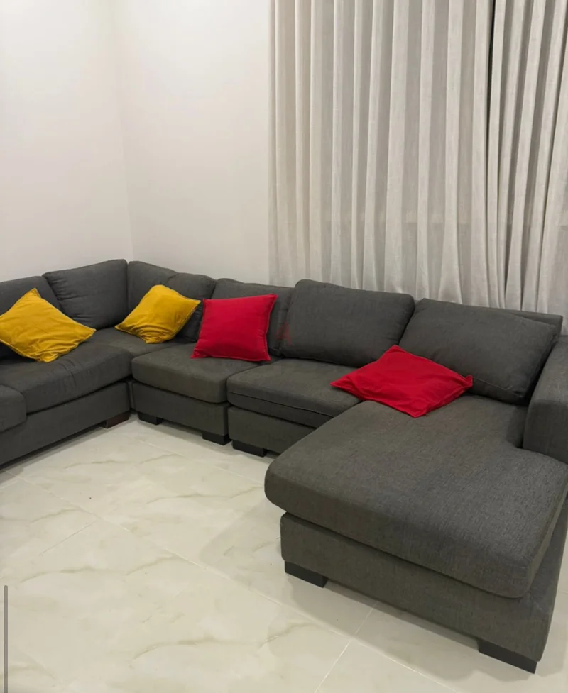 كنب ممتاز مريح وجوده نظيف  للبيع62863822344193112