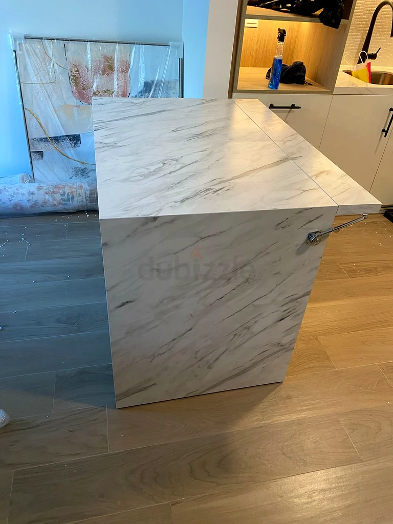 Kitchen  island with storage63219338811009111