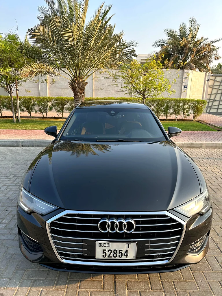 A6 GCC 40TFSI with sunroof63156040969602114
