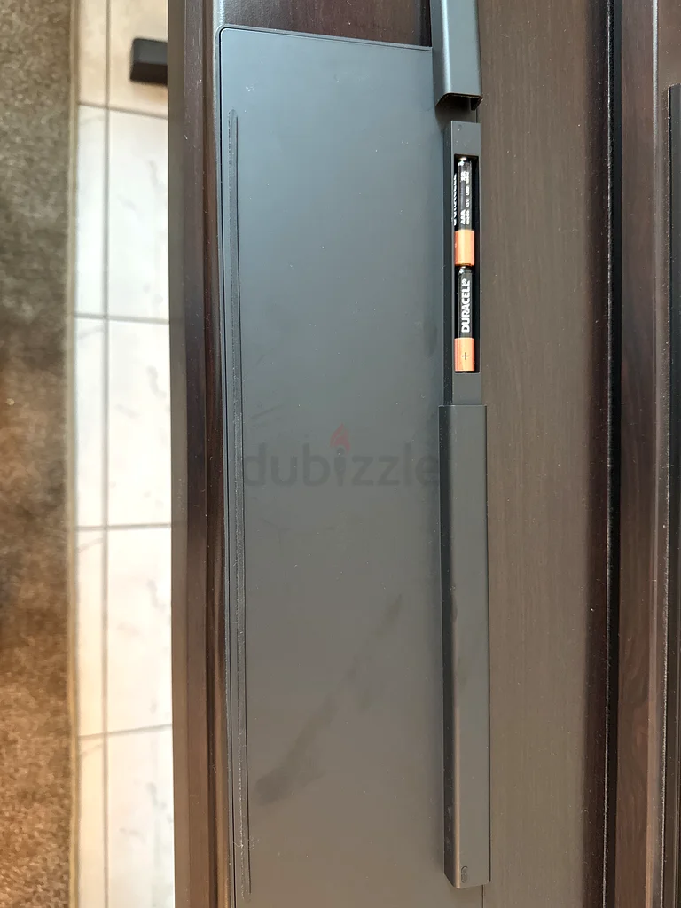 لوحة مفاتيح لاسلكية أنيقة وعصرية - مثالية للمنزل والمكتب63198628249858112