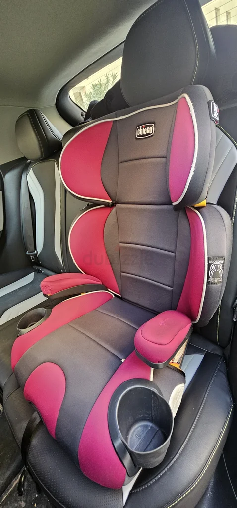 Stylish and Safe Car Seat for Your Little One!62864710609923112