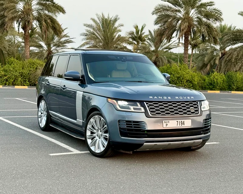 Range Rover Vogue SE 2019 model, full option632331021024011121