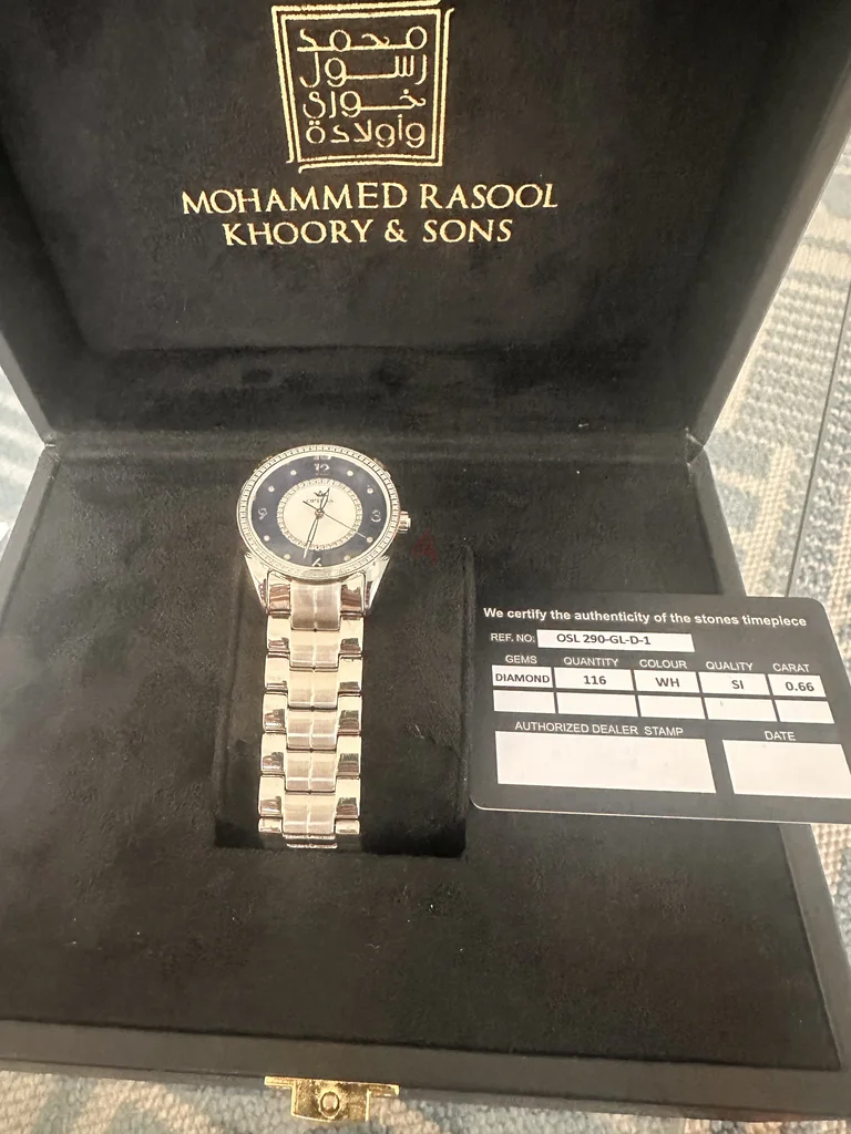 Elegant Diamond-Studded mens Watch62932693313795111