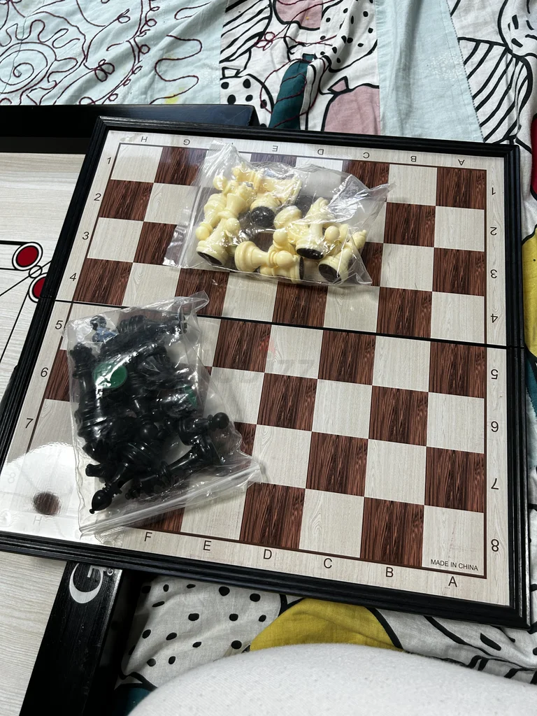 Classic Chess Set - Perfect for Strategy Lovers!628638235393311125