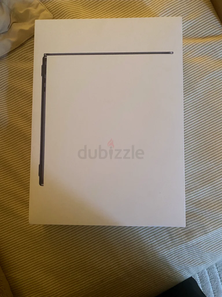 MacBook Air 2025 M4632566038173471126