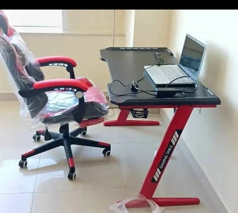 مجموعة مكتب ألعاب أنيقة وكرسي هندسي62930644580610113